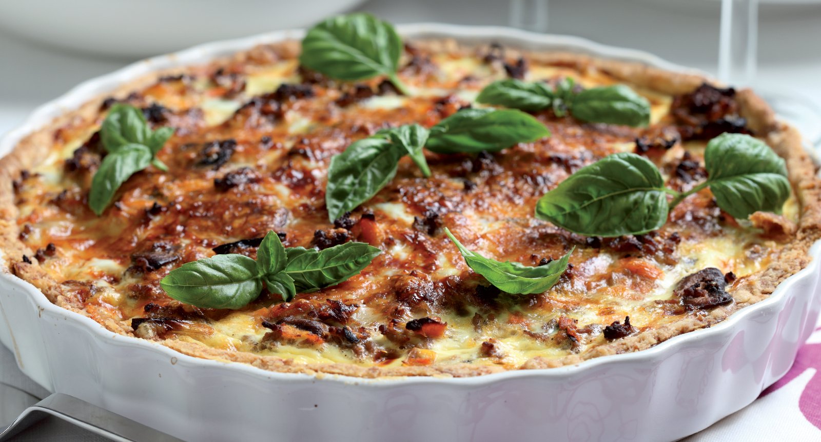 Köttfärspaj med svamp och purjolök