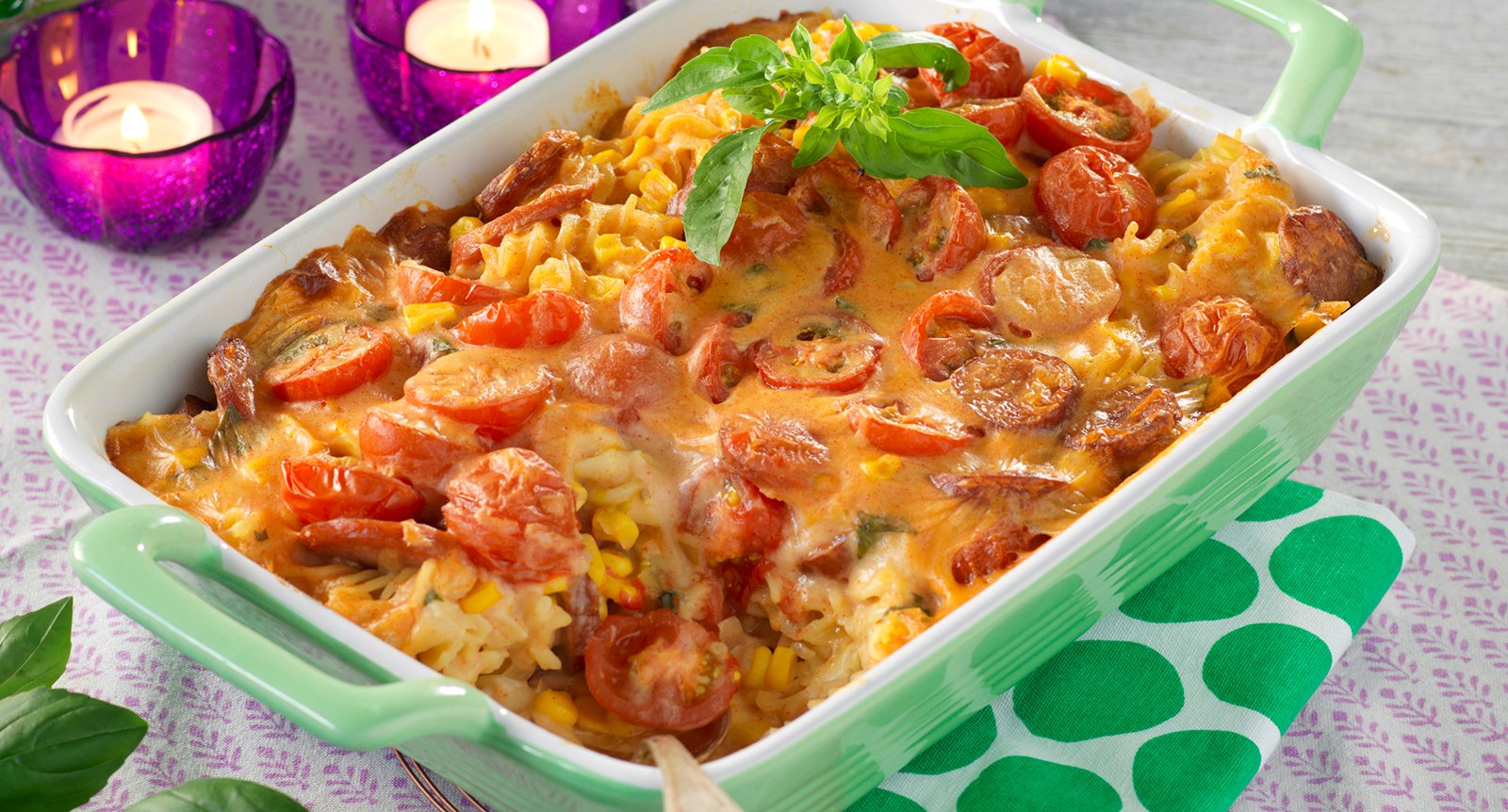 Pastagratäng med korv