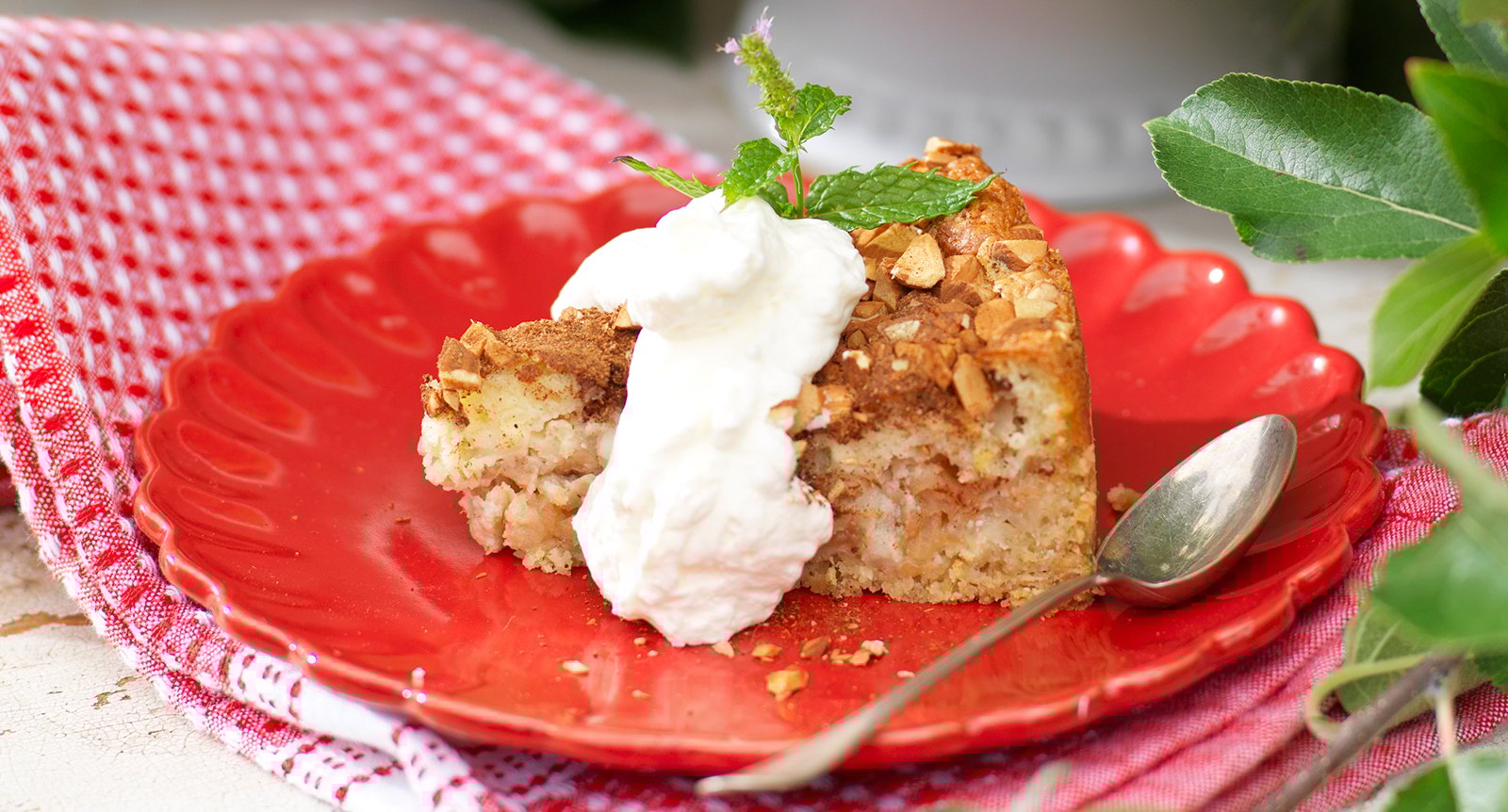 Äppelpaj med kanel och mandel