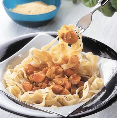 Pasta med currykorv