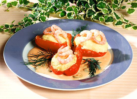 Fiskfylld paprika i oliv- och chilisås