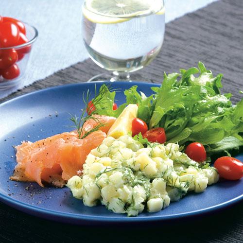 Dillstuvad potatis med rökt lax