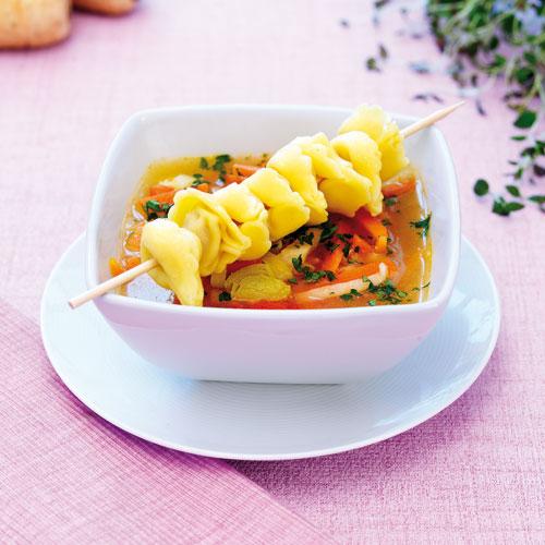 Grönsakssoppa med tortellini