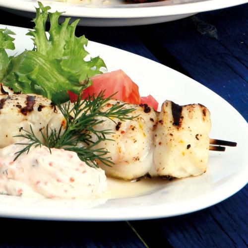 Grillat fiskspett med romsås