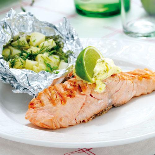 Grillad lax med limesmör och potatisknyten