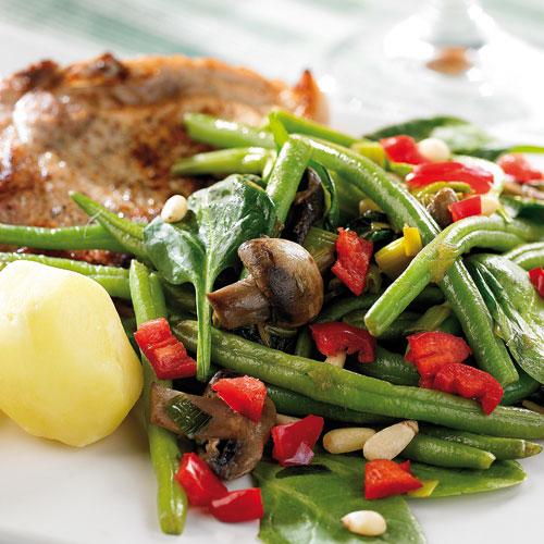 Kotlett med bönsallad