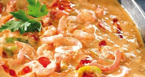 Räkor i krämig sås med chili och paprika