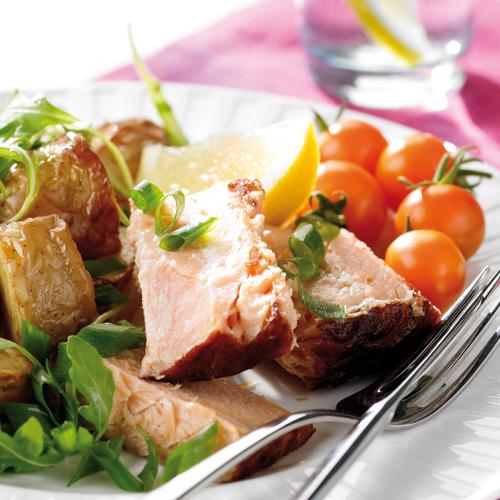 Bakad potatis med lax