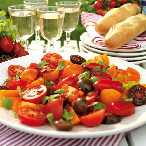Färgstark tomatsallad