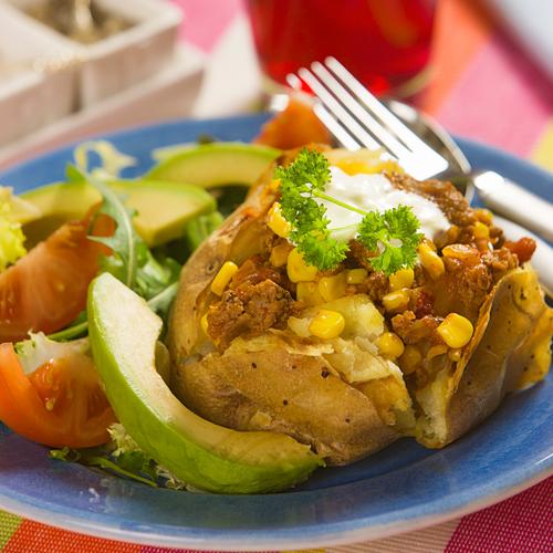 Bakad potatis med lammfärstaco