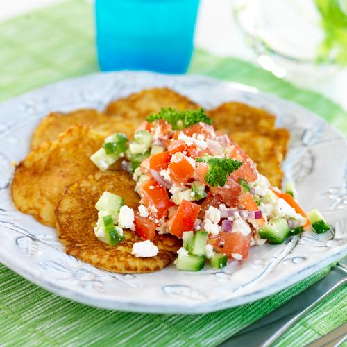 Majsplättar med tomatsalsa
