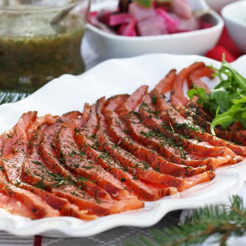 Gravad lax med grov hovmästarsås