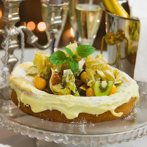 Nyårstårta med färska frukter
