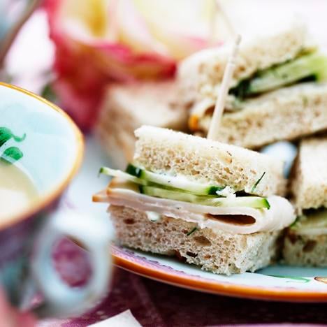 Sandwich med kyckling och gurka