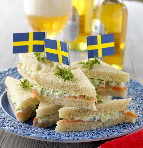 Sandwich med lax och gurka