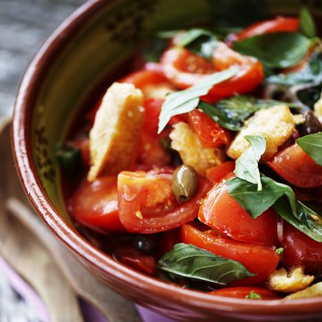 Panzanella – Italiensk brödsallad