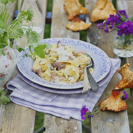 Krämig kantarellpasta