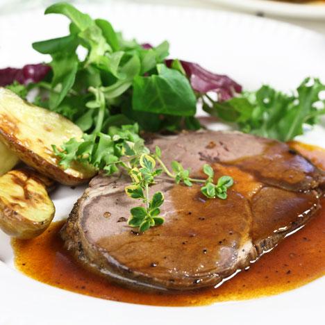 Helstekt entrecôte med portvinssås