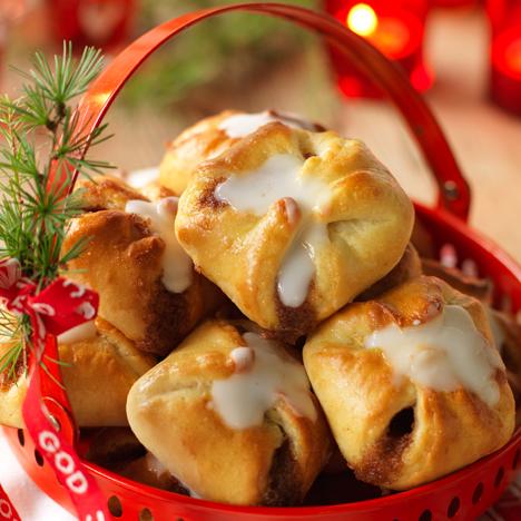 Vetebullar med mandel och kanel