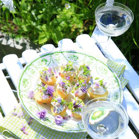 Potatiscanapéer med laxost