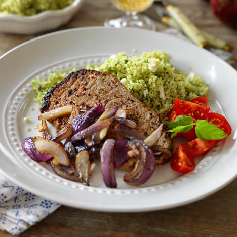 Vitlöksbiff med grekisk couscous