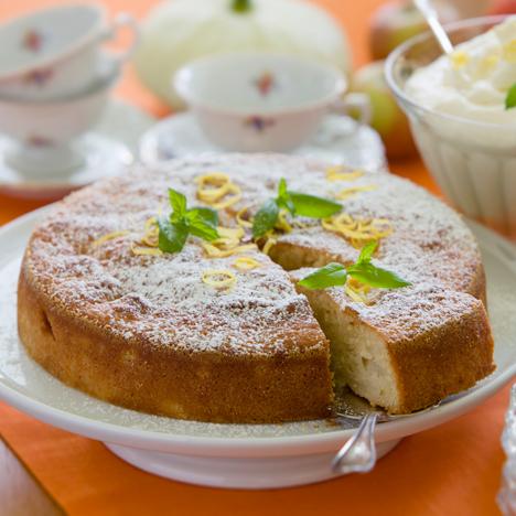 Äppelkaka med citrongrädde