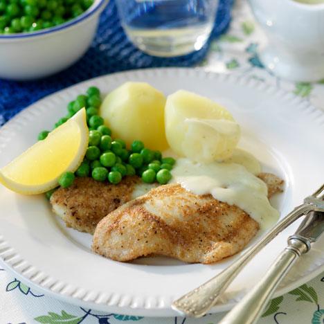 Stekt fiskfilé med citronsås