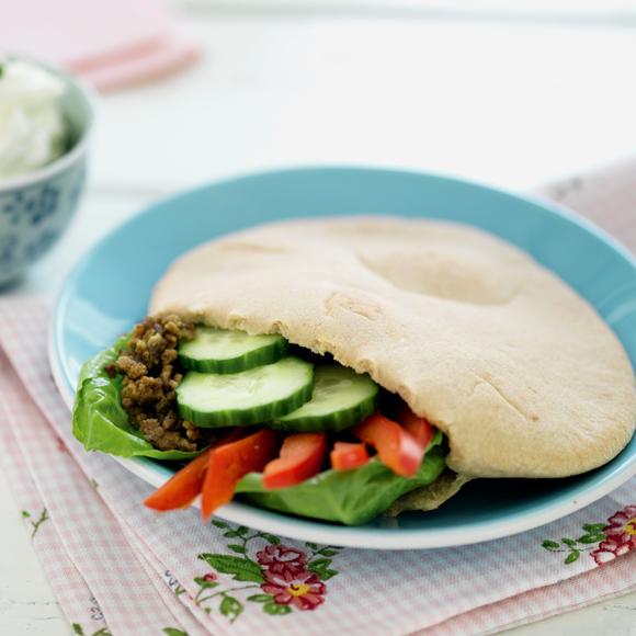 Pitabröd med curryquornfärs