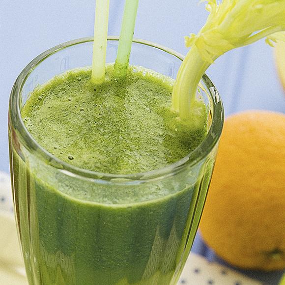 Grön grönsaksdrink