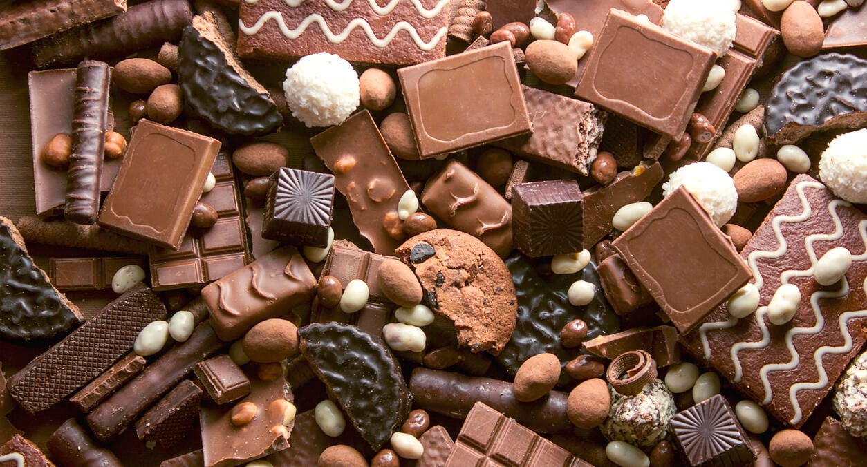 Nu kan du få jobba med att smaka på choklad hela dagarna