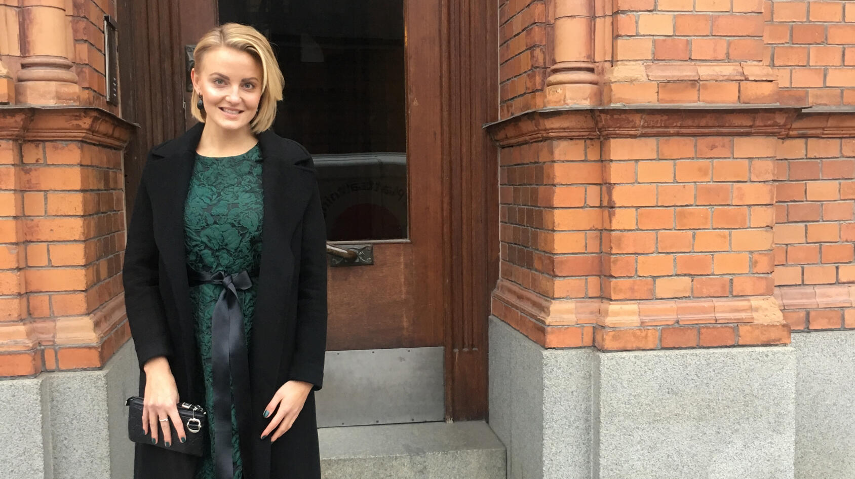 JUST NU: Reporter på plats – dags för prins Gabriels dop