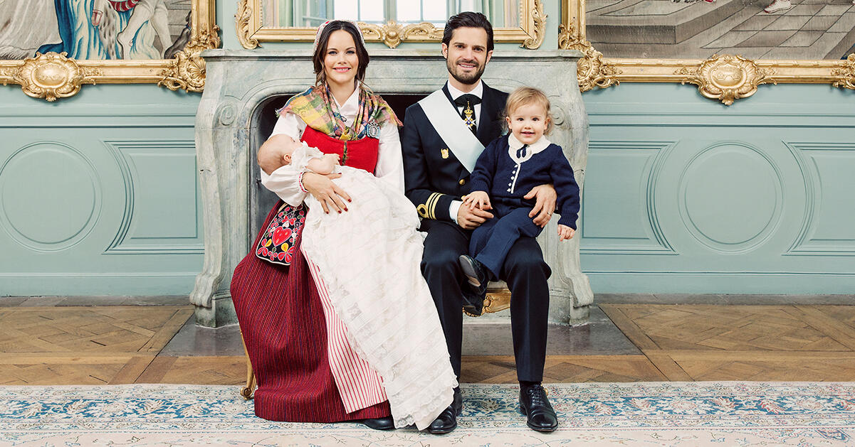 Se kungahusets bilder från prins Gabriels dop här