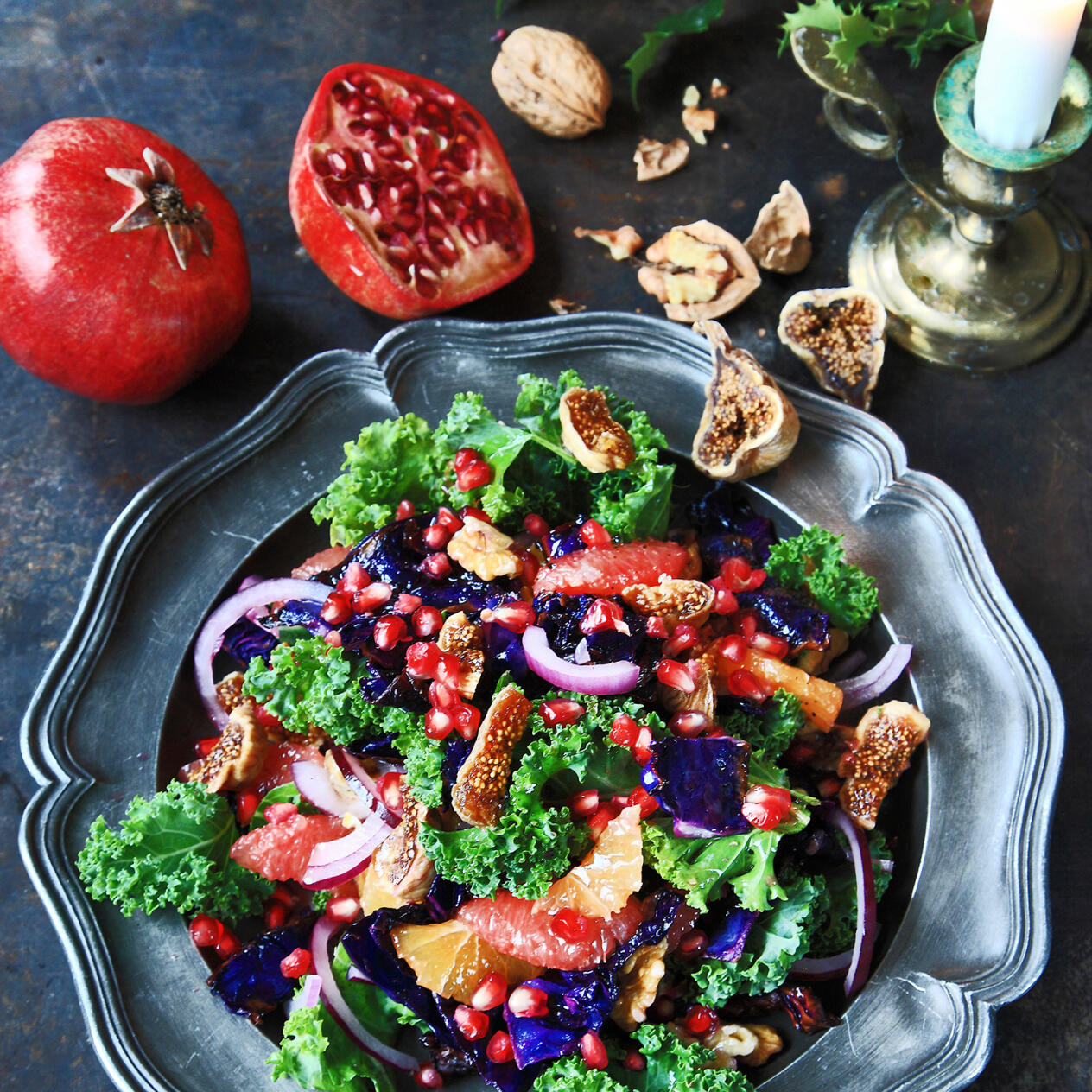 Fruktig kålsallad med honungsdressing