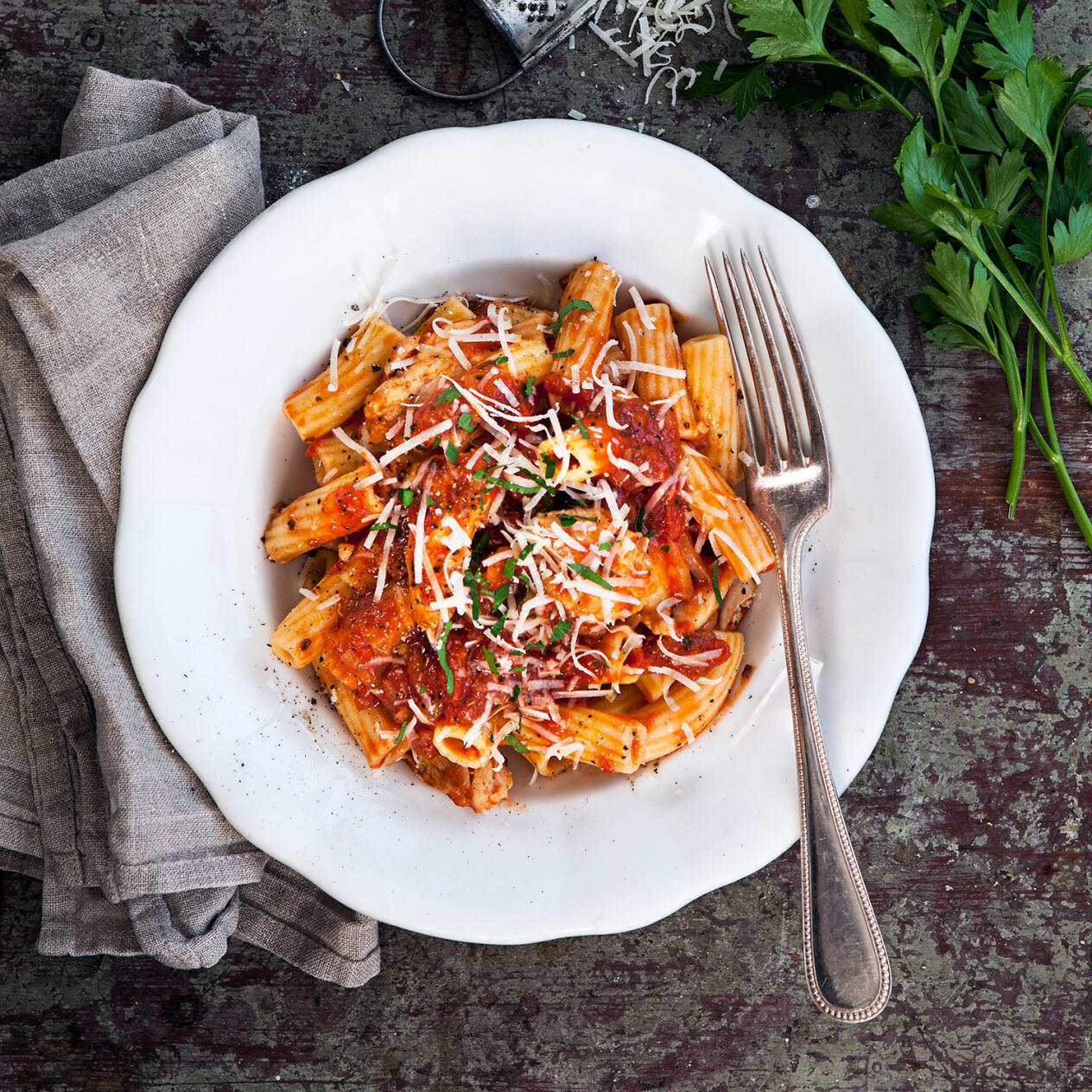 Kycklingpasta med salvia