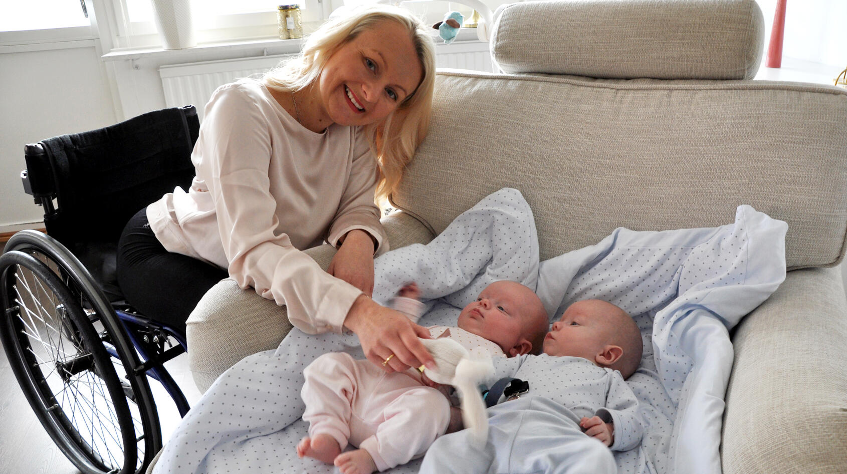 Förlamade Matilda blev tvillingmamma
