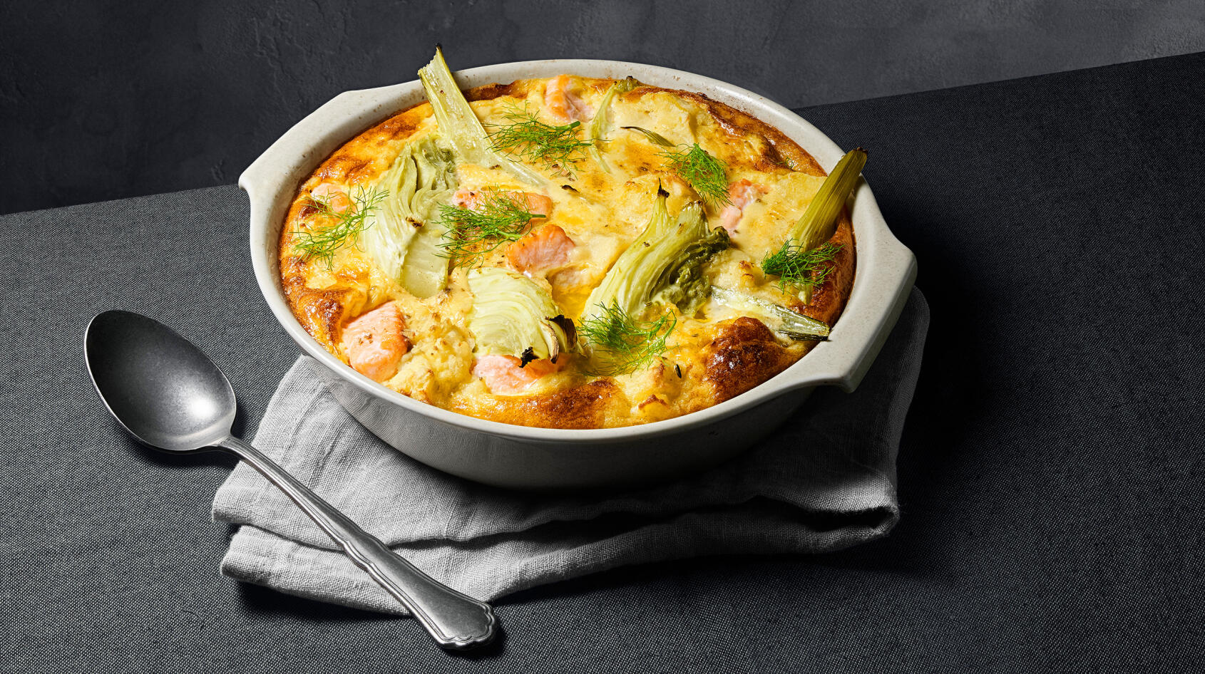Laga härlig laxpudding med fänkål ikväll!