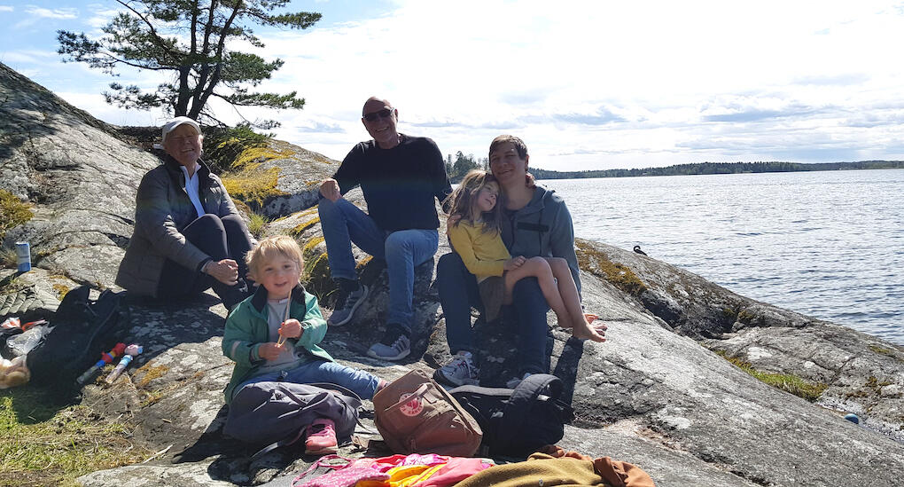 Att få träffa sin stora familj i naturen är energigivande, tycker Ewy. Men hon längtar efter att få krama de små igen.