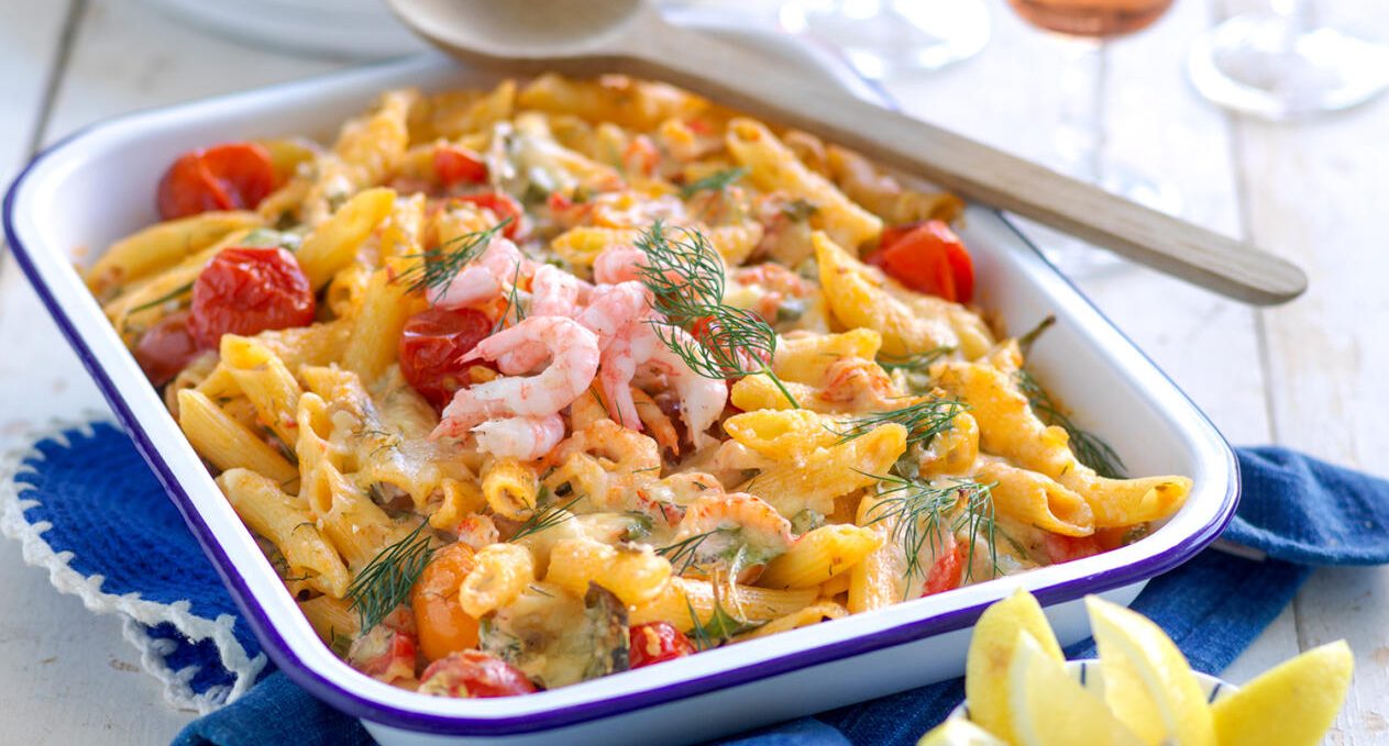 Pastagratäng  med räkor och kräftstjärtar