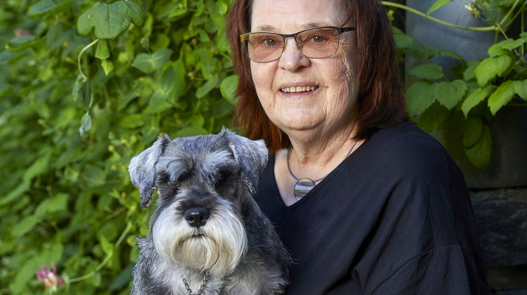 Hunden Morris blev Anettes väg ur ensamheten:  “Han är bland det bästa som har hänt mig”