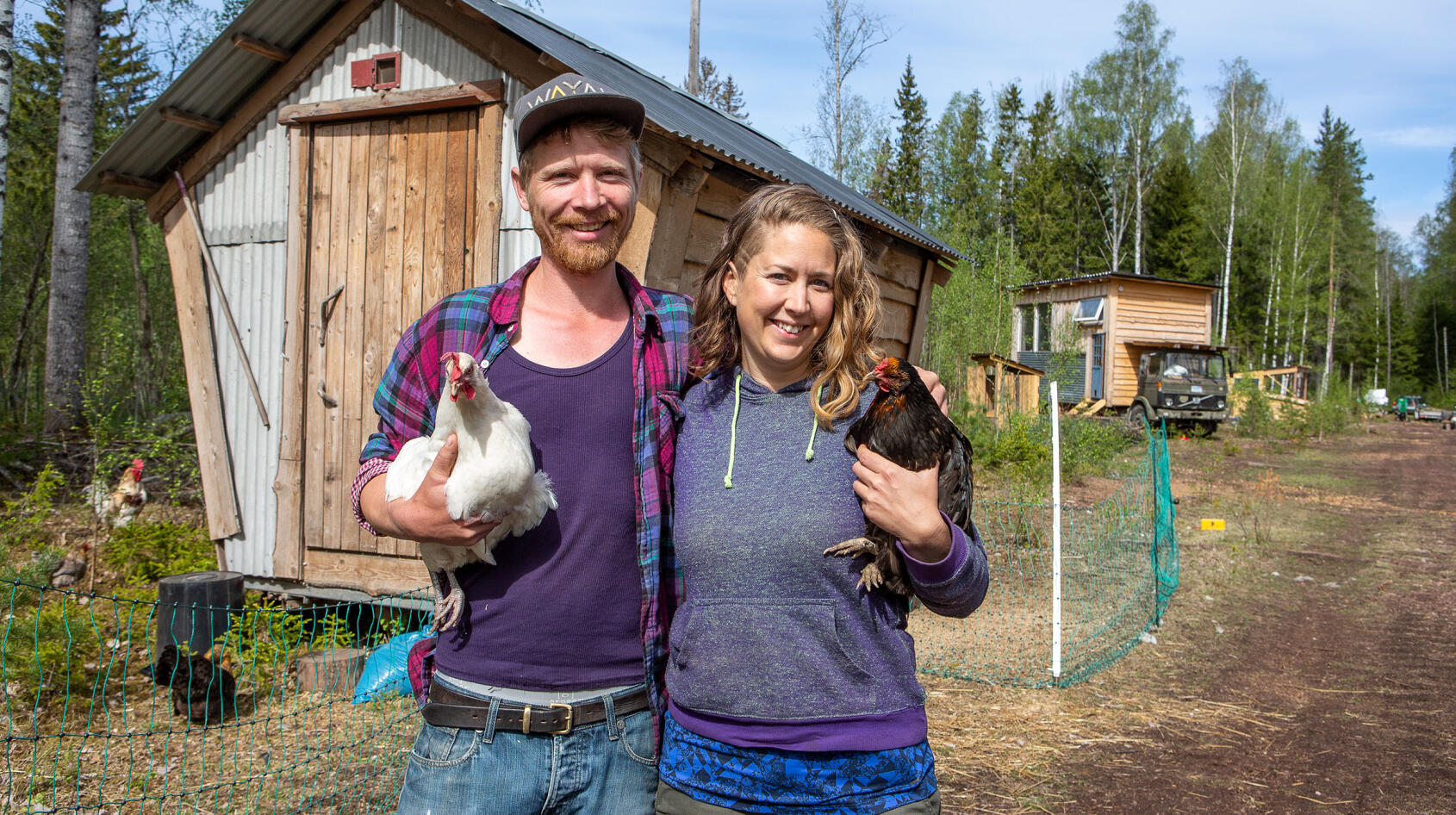 De lever nybyggarliv – på 25 kvadrat