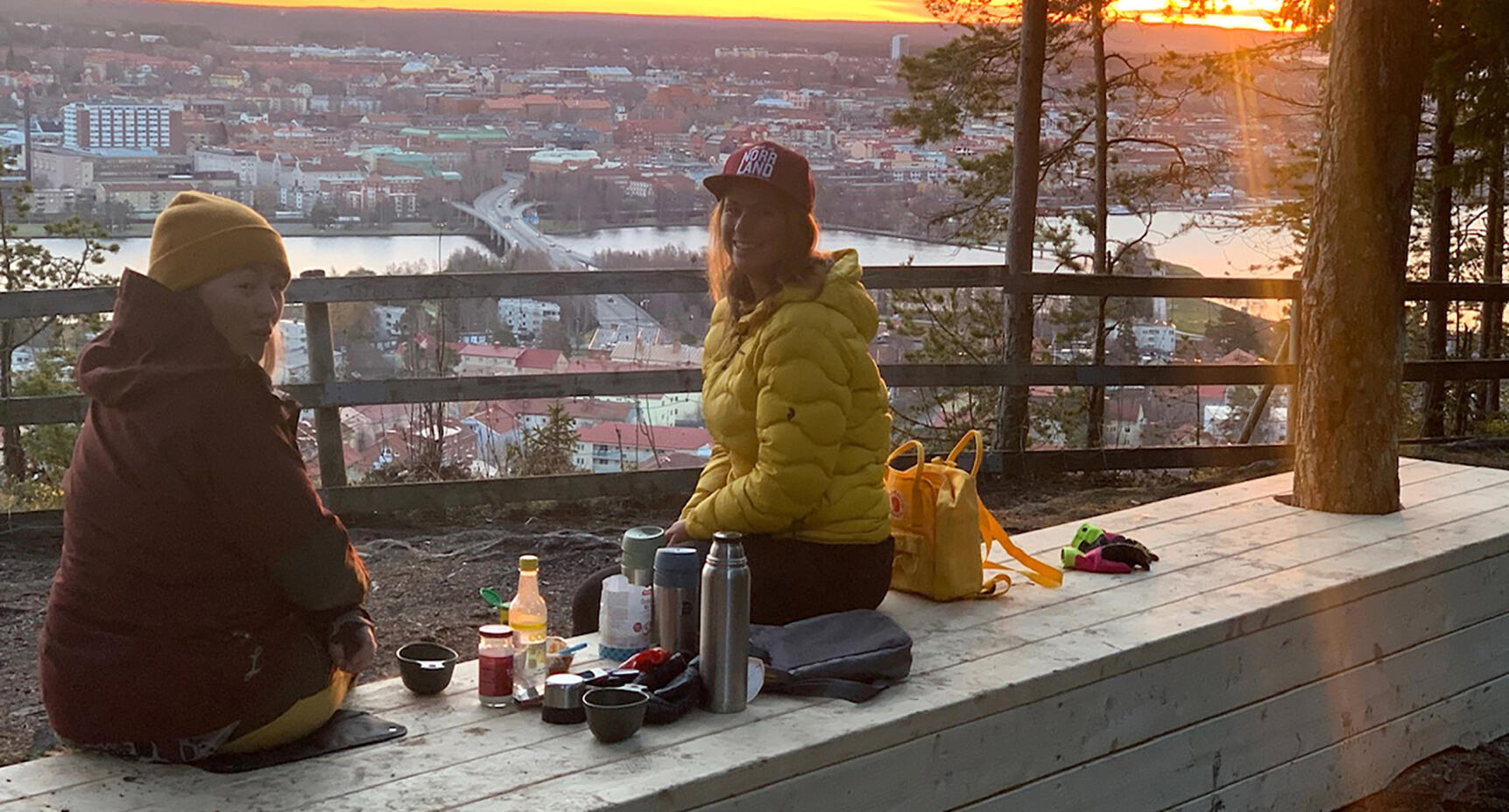 Petra och Camilla har bänkat sig i Östersund