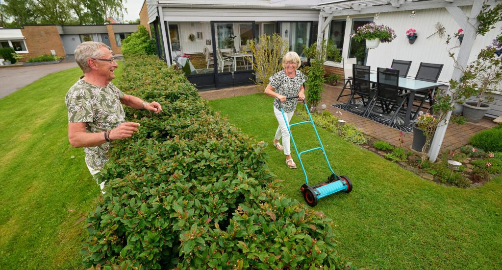 Det var en gräsklippare som blev starten till ett livslångt förhållande mellan Bodil och Sten Wolt. | Foto: Stefan Lindblom