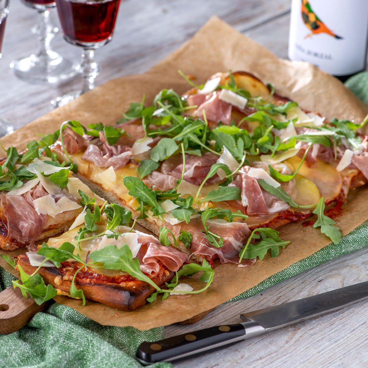 Potatispizza med parmaskinka
