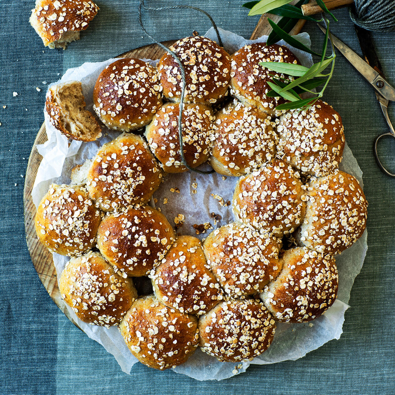 Vackert brytbröd till julbordet