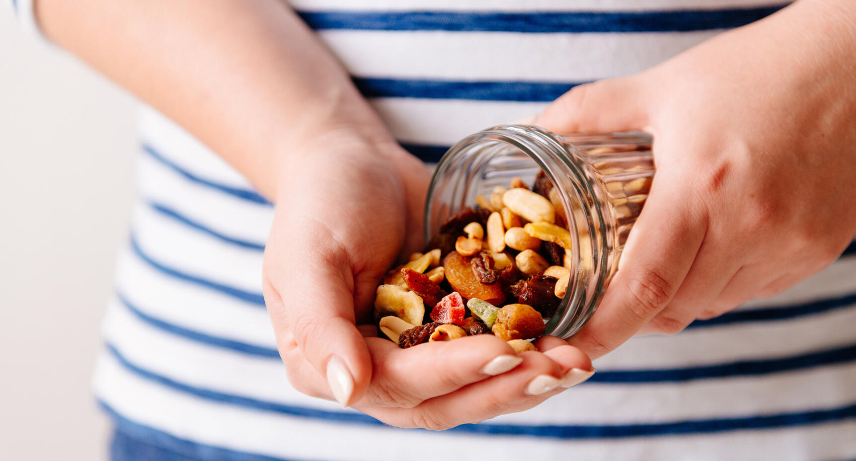 Sant eller falskt om torkad frukt: Är det verkligen nyttigare än godis?