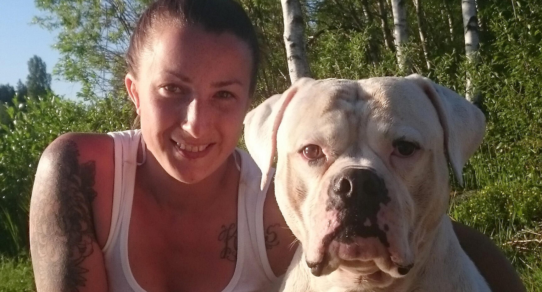 Sofia hittade sin hund livlös på golvet – räddade honom med hjärt-lungräddning