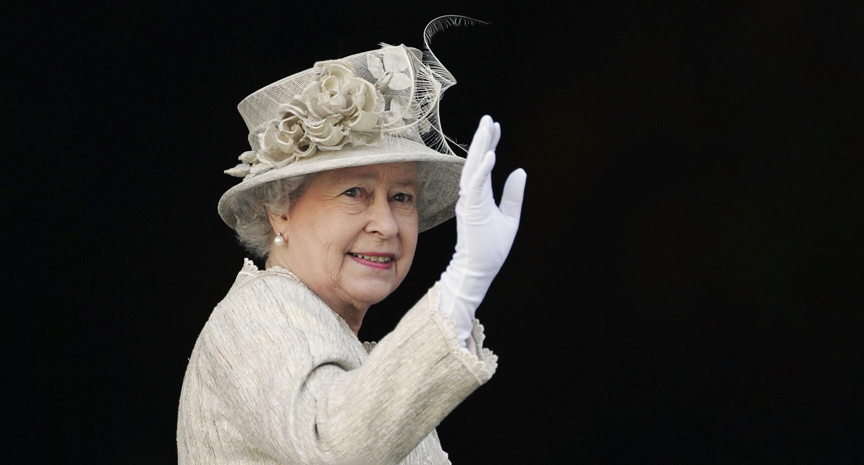 Här är Elizabeths 70 år på tronen: Från ung drottning till historisk regent