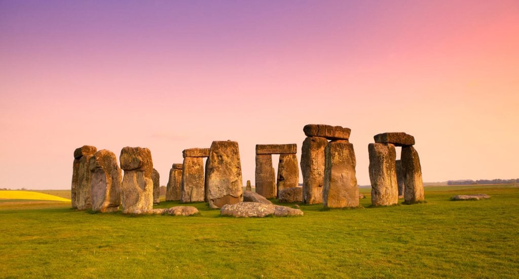 Foto: Getty Images | Namnet Stonehenge anses komma från det fornengelska ordet stanhengist som betyder ”de hängande stenarna”.