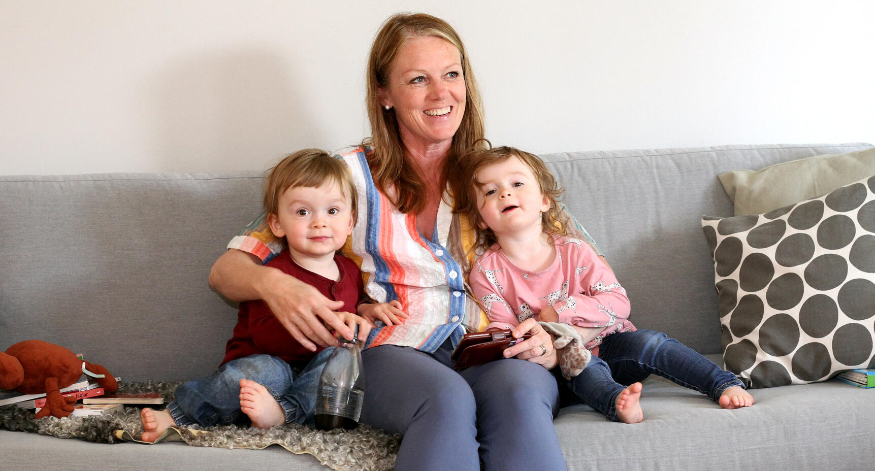Emelie blev tvillingmamma tack vare äggdonation: ”Jag ville inte ge upp förrän vi provat allt”