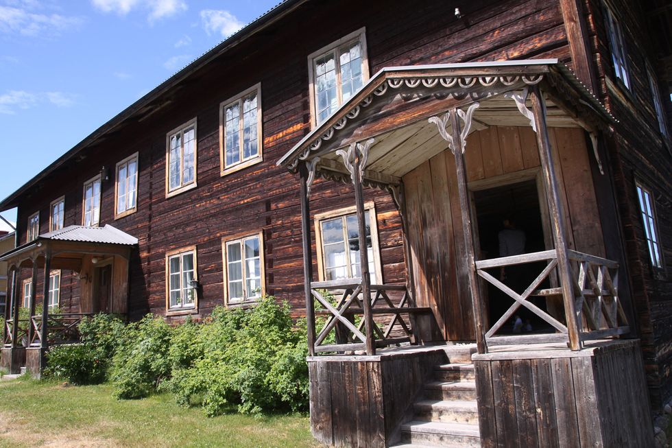 Passa på i sommar - gästa våra vackra Hälsingegårdar!